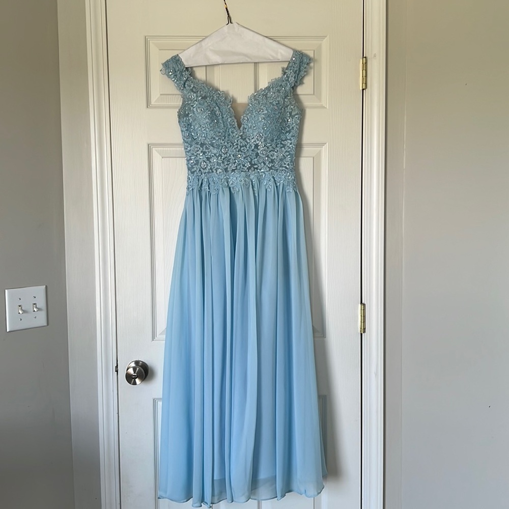 prom lily dress